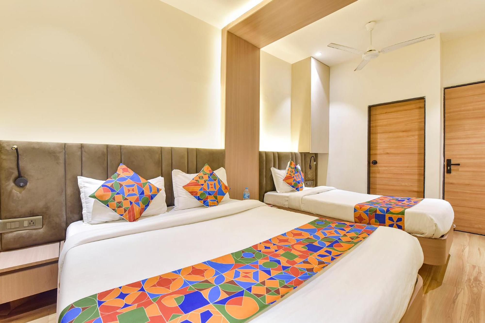 Fabhotel Kesar Indore Exterior photo