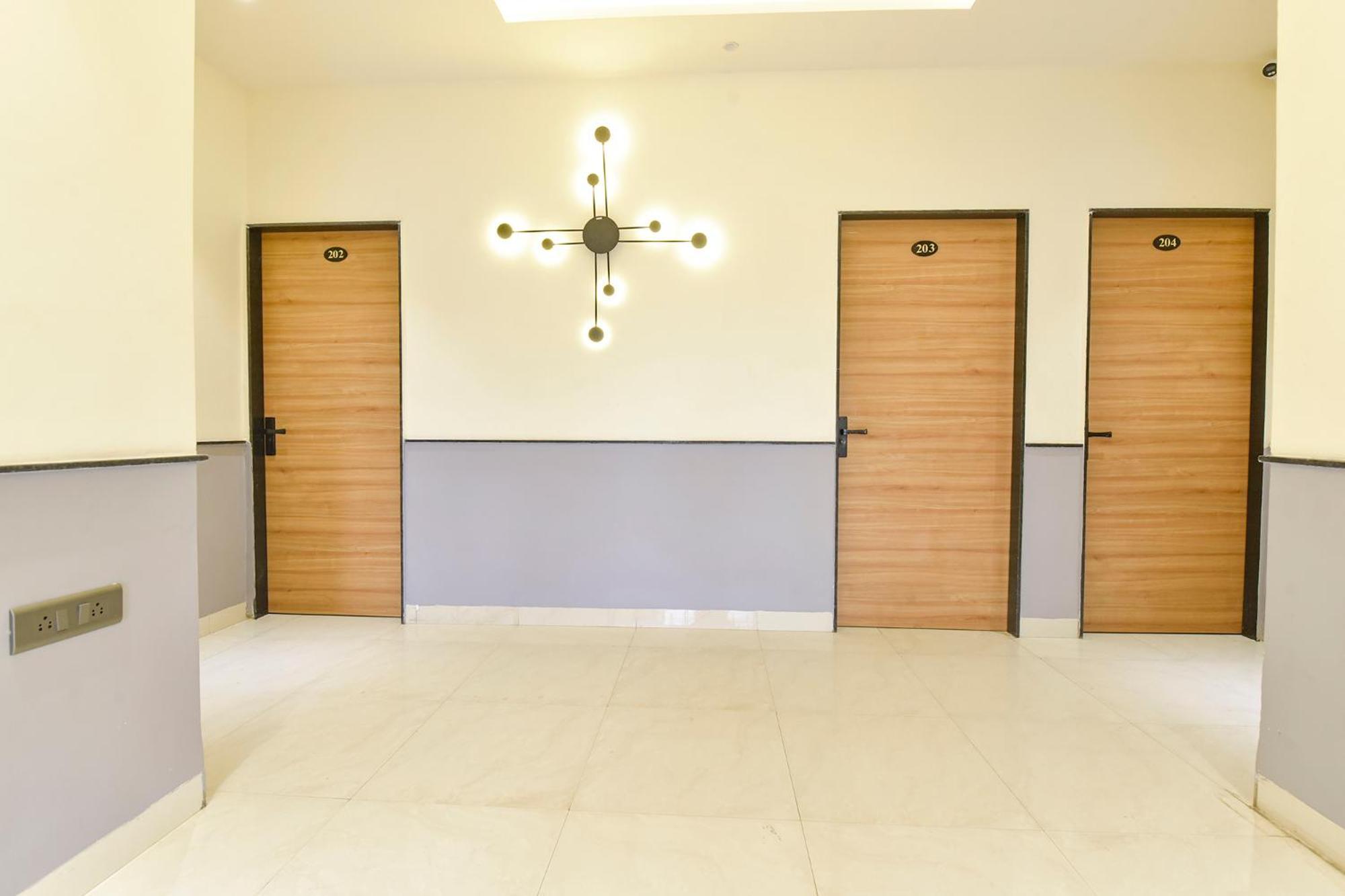 Fabhotel Kesar Indore Exterior photo
